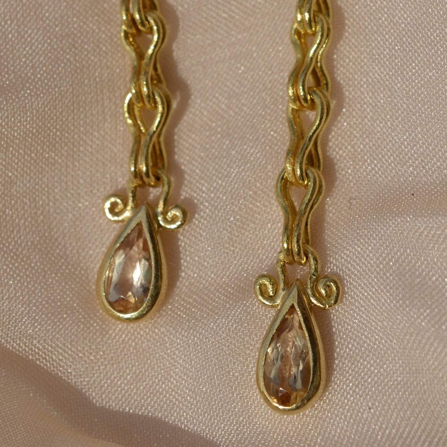Chain Earrings with Imperial Topaz