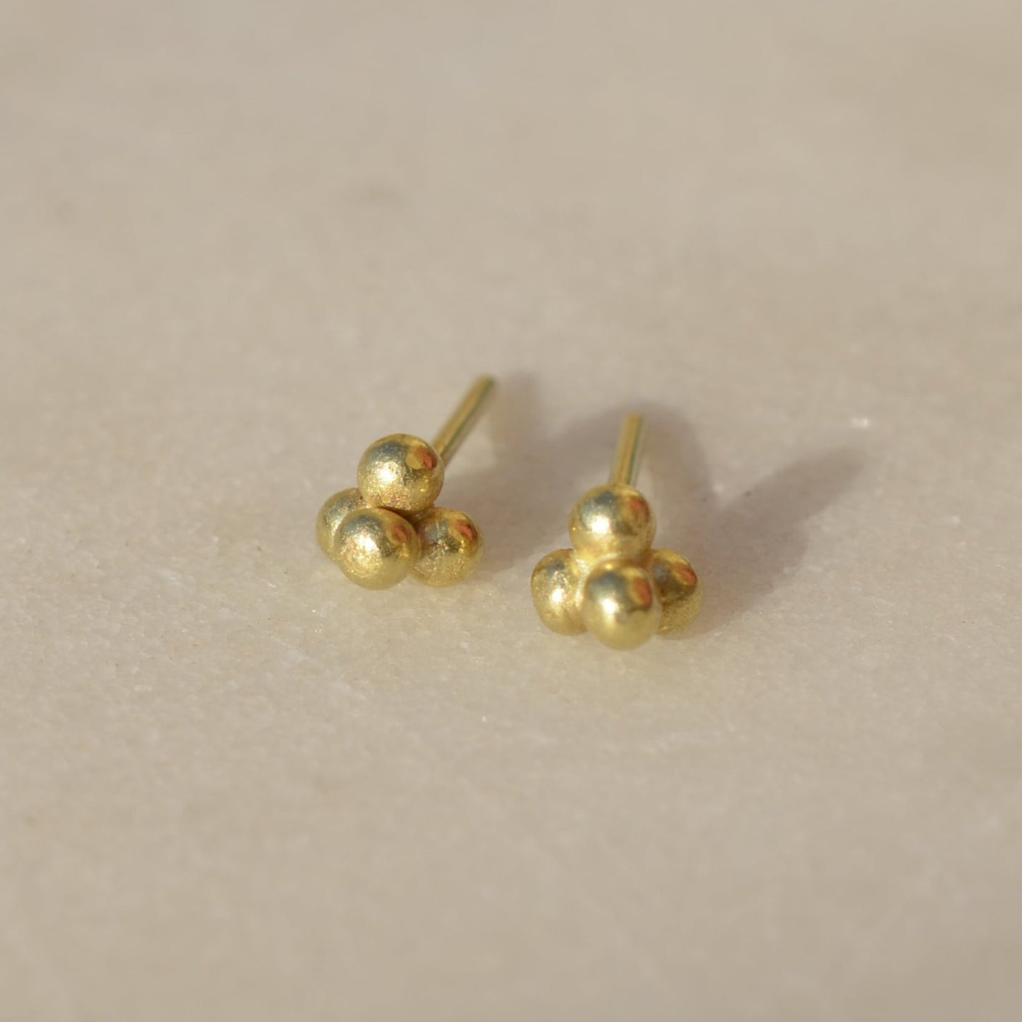 Pyramid studs
