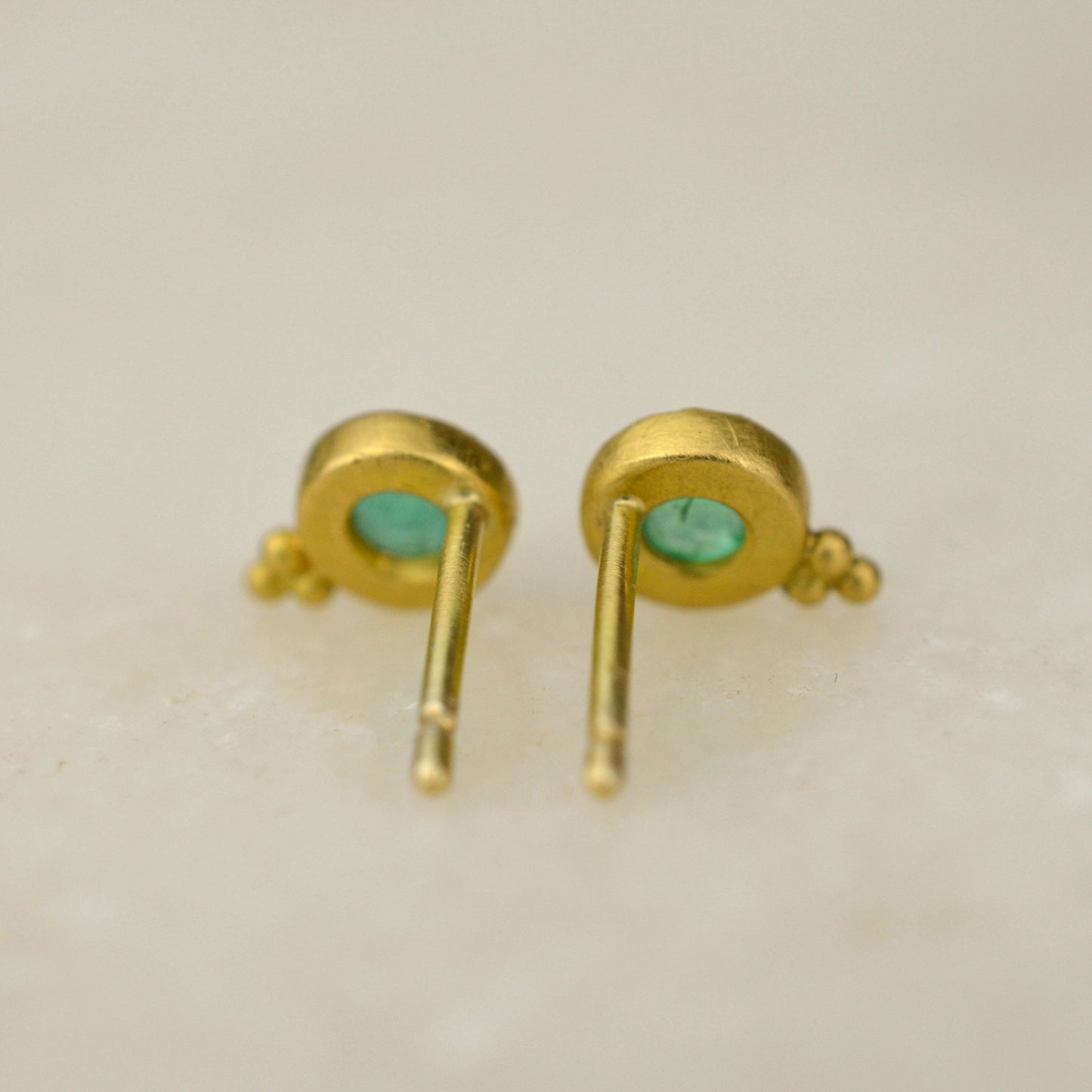 Granulated Emerald Studs