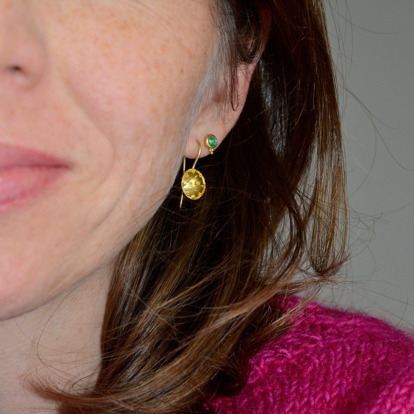 Granulated Emerald Studs