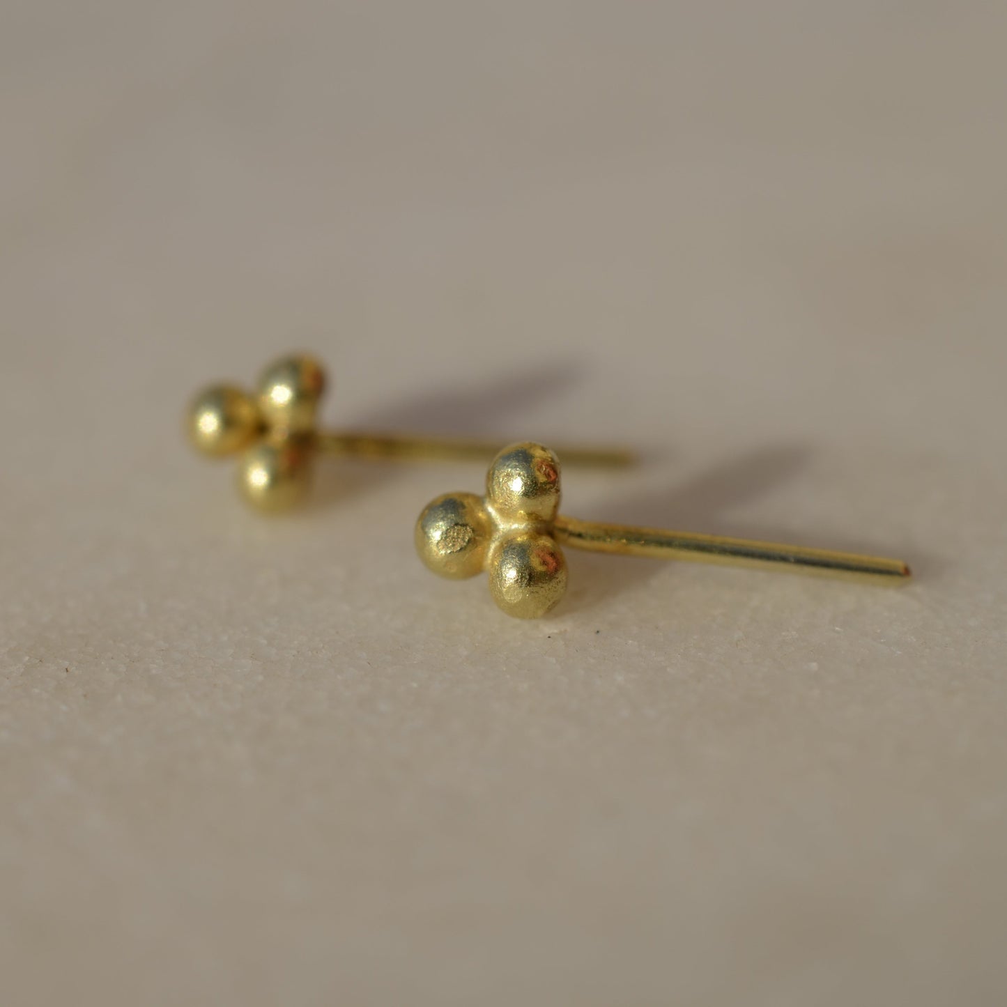Pyramid studs