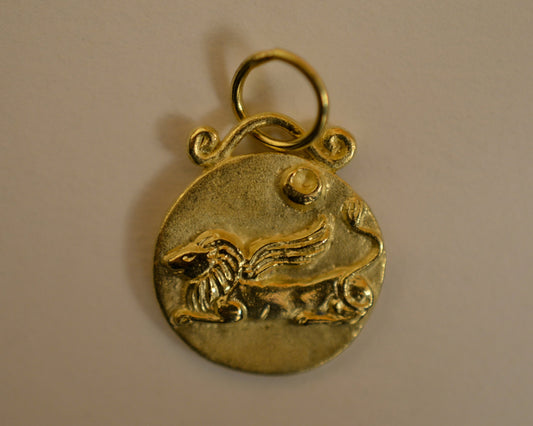 Leo Charm